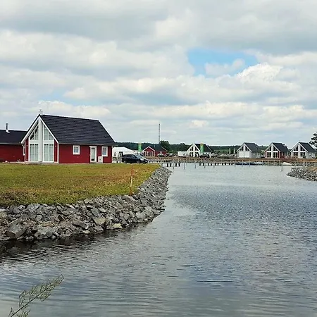 Skandinavisches-ferienhaus-2-reihe-zum-wasser-fuer-6-personen * Zerpenschleuse