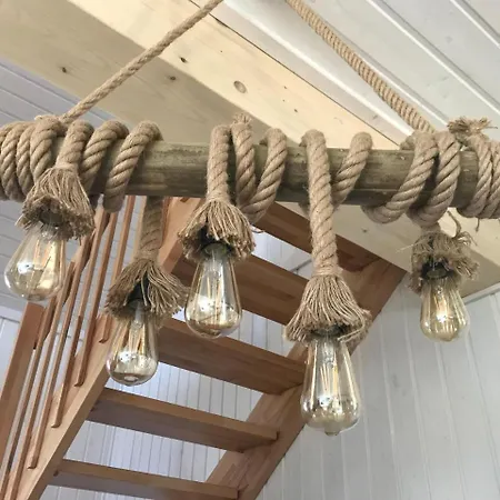 Skandinavisches-ferienhaus-2-reihe-zum-wasser-fuer-6-personen