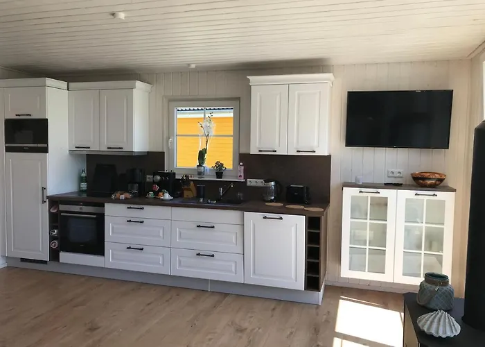 Skandinavisches-ferienhaus-2-reihe-zum-wasser-fuer-6-personen Tatil Evi